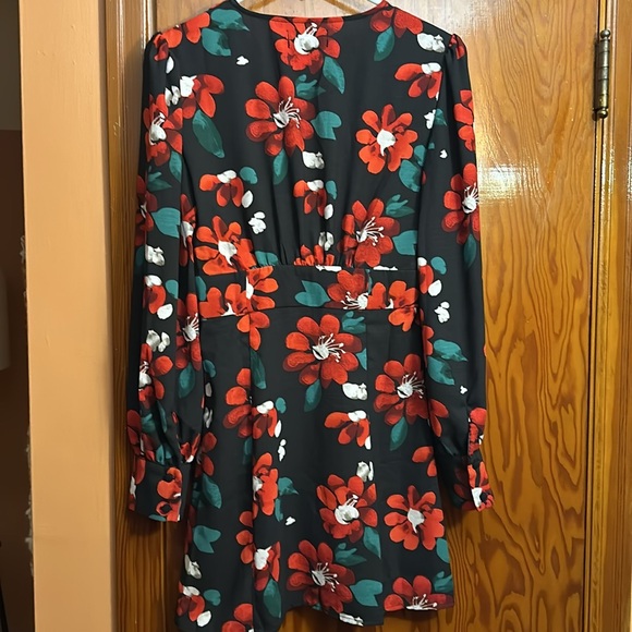 Urban Outfitters Floral Dress - Picture 3 of 4
